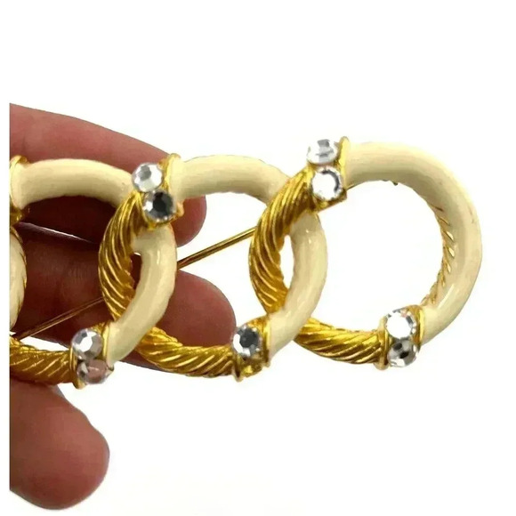 VTG Gold Tone Enamel Brooch Pin Clear Rhinestone Circle Loop Retro - Picture 3 of 8